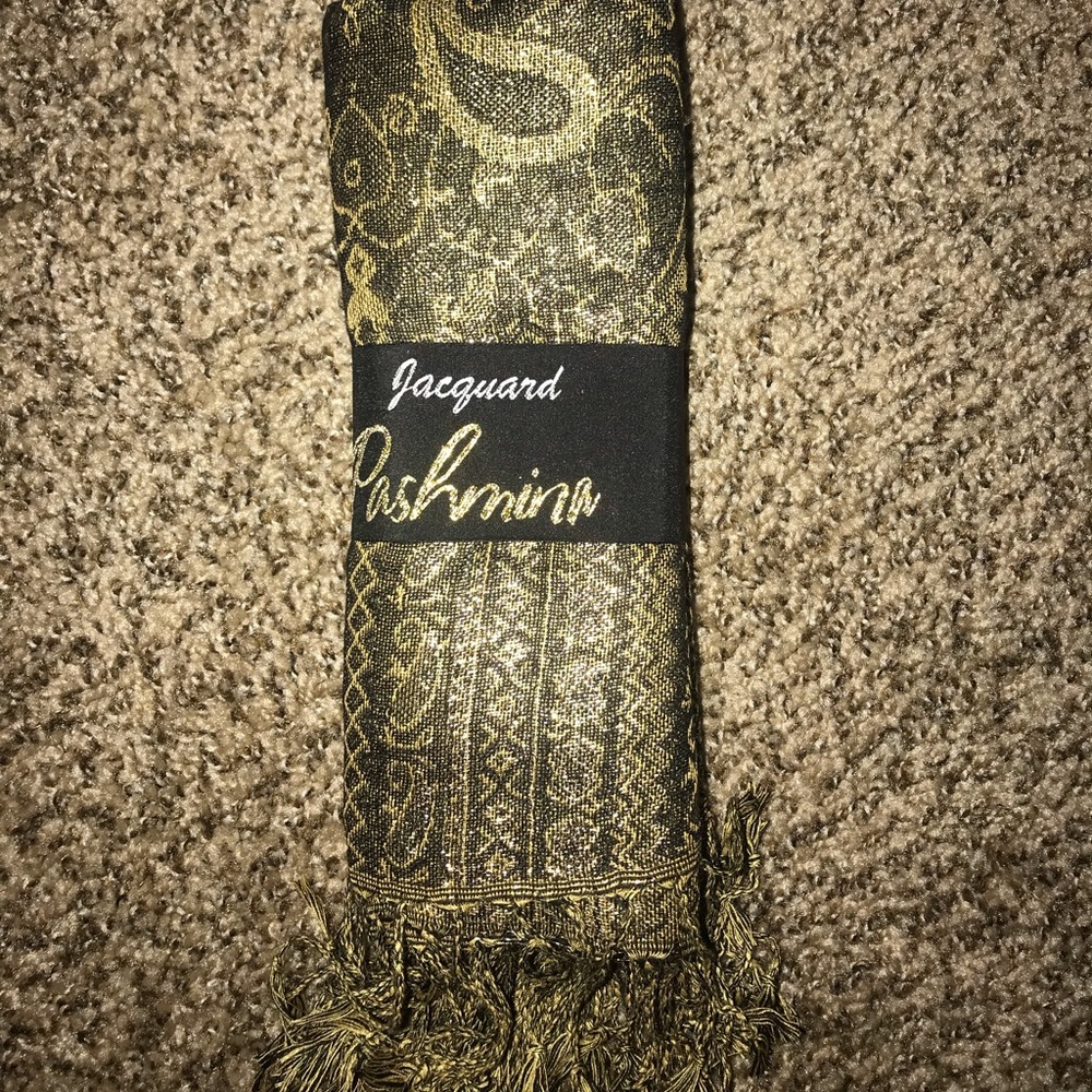 Scarf